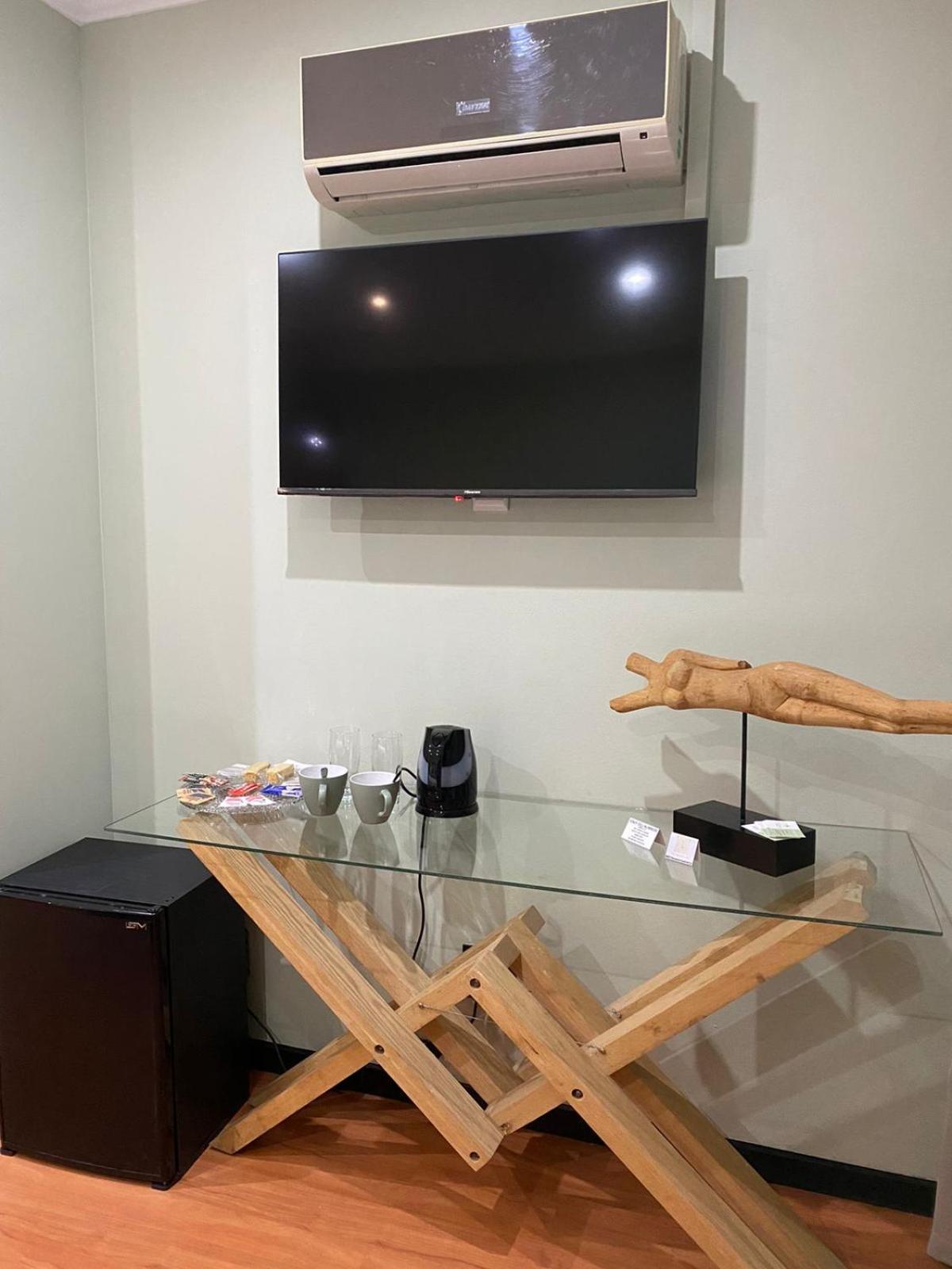 Luxury Upmarket Guesthouse 20 On 4Th Рустенбург Екстериор снимка