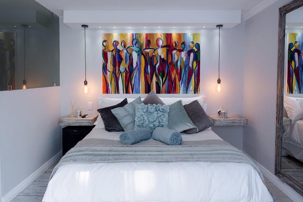 Luxury Upmarket Guesthouse 20 On 4Th Рустенбург Екстериор снимка
